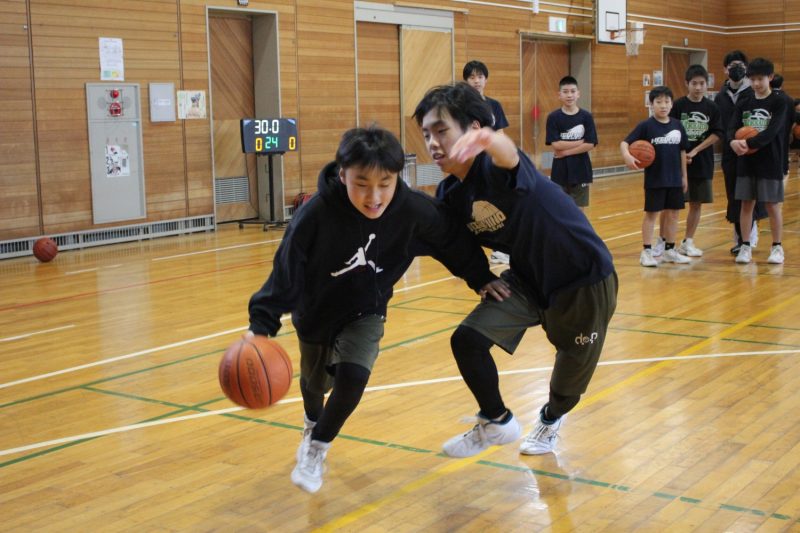 レバンガ北海道U18によるバスケットボールキャラバンスタートしました !!